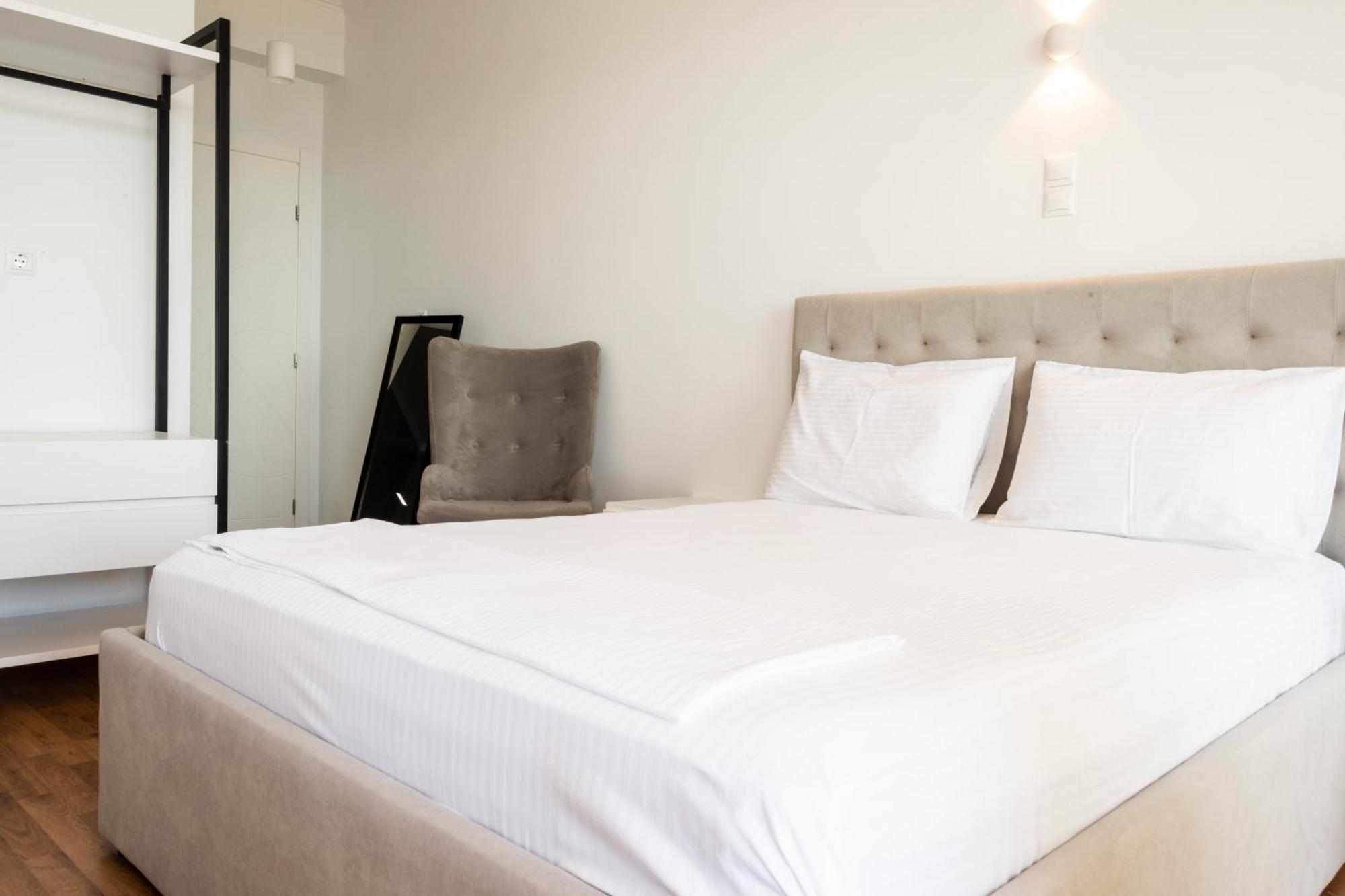 Ionio Rooms Himare Exterior foto