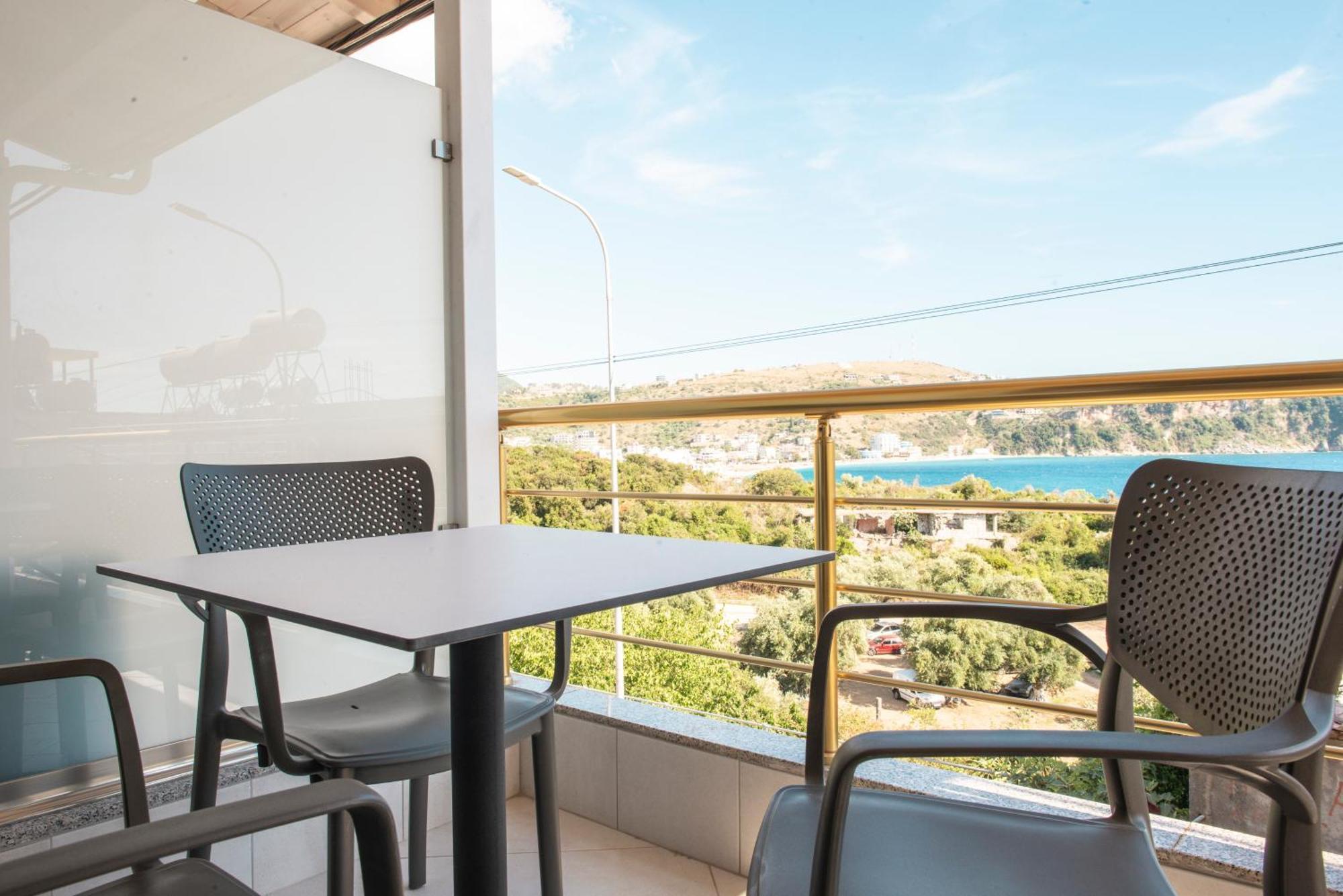 Ionio Rooms Himare Exterior foto
