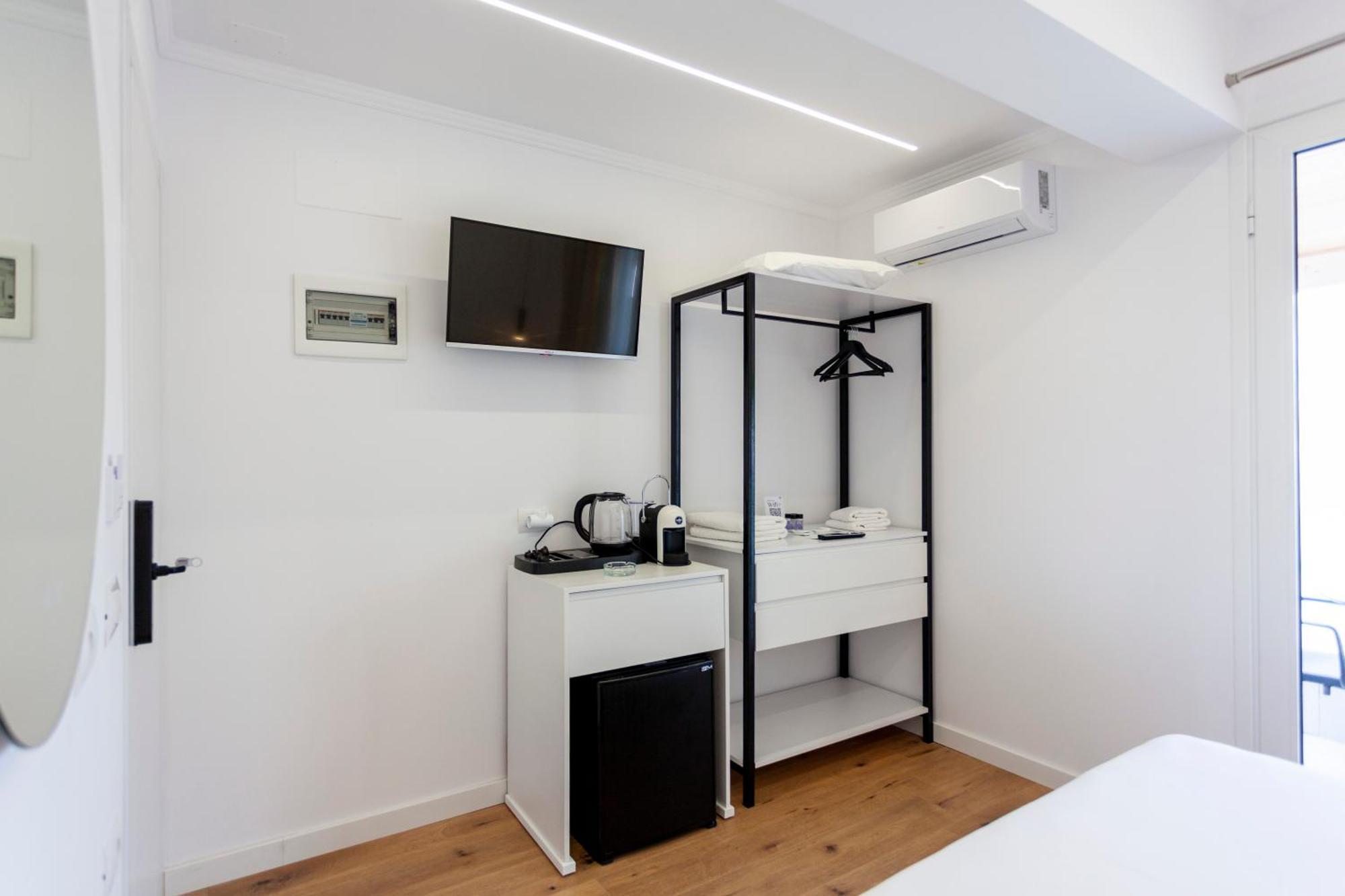Ionio Rooms Himare Exterior foto