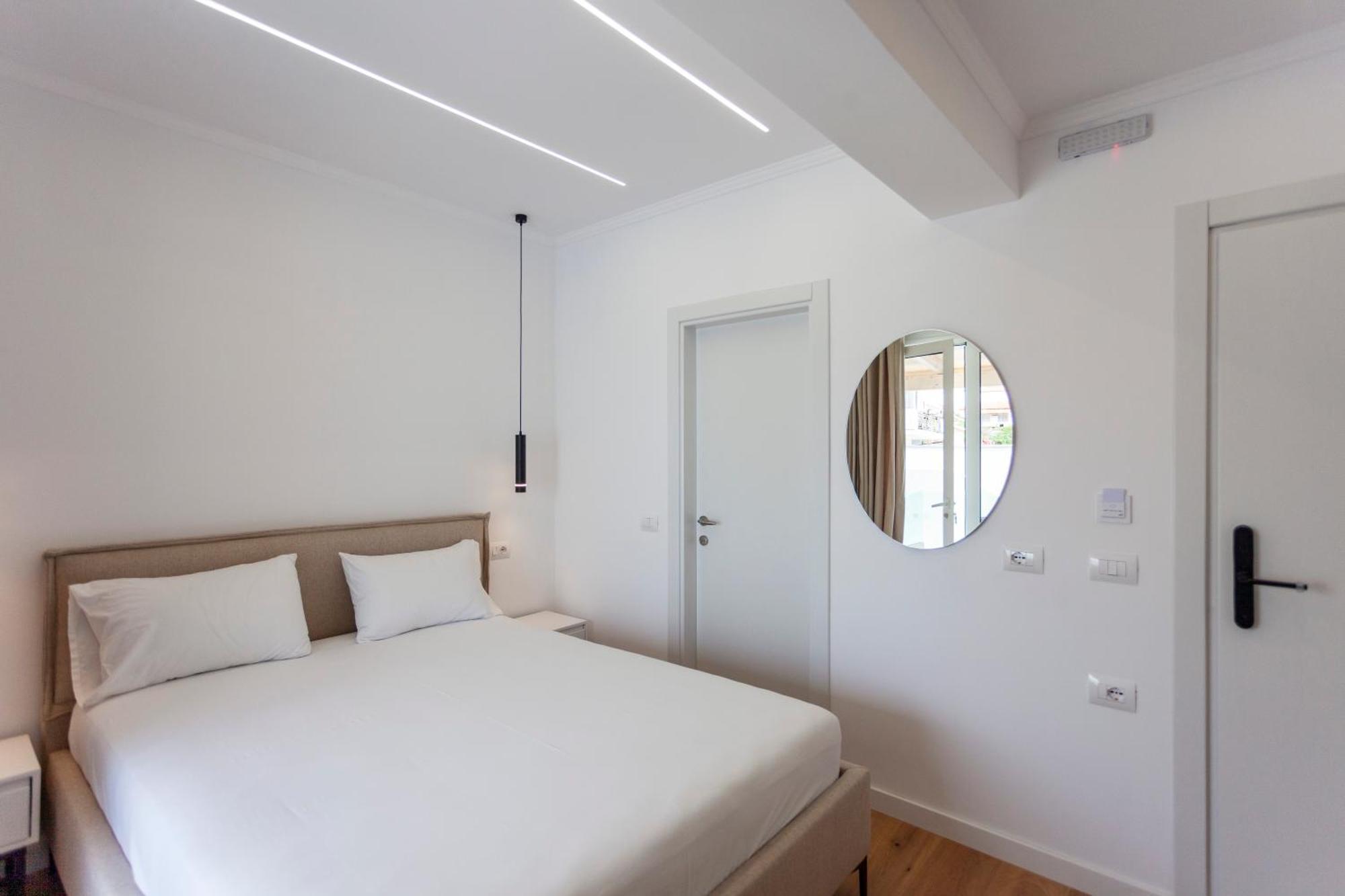 Ionio Rooms Himare Exterior foto