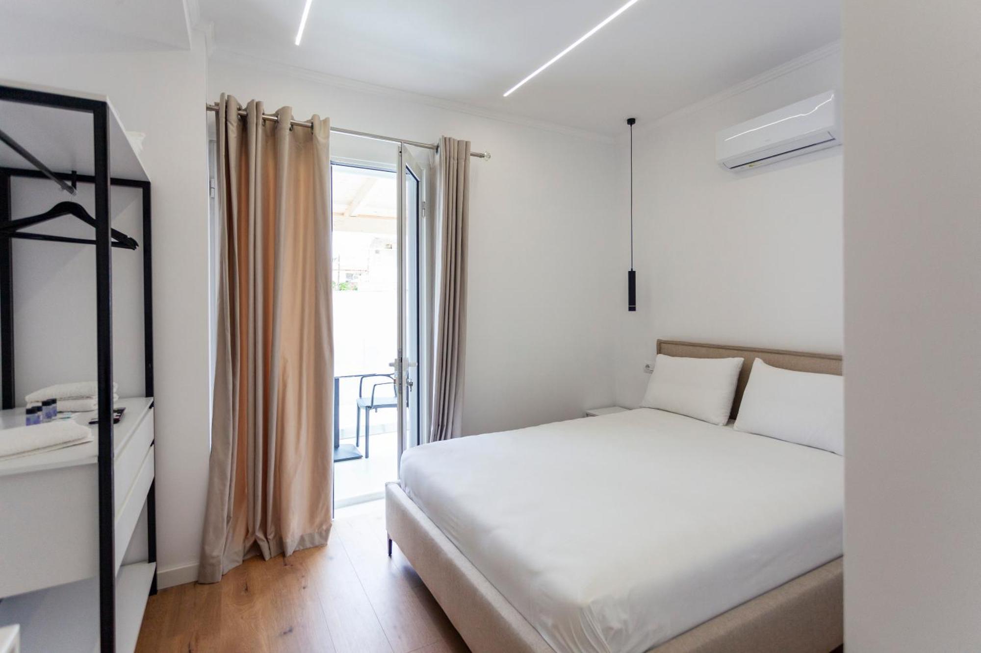 Ionio Rooms Himare Exterior foto