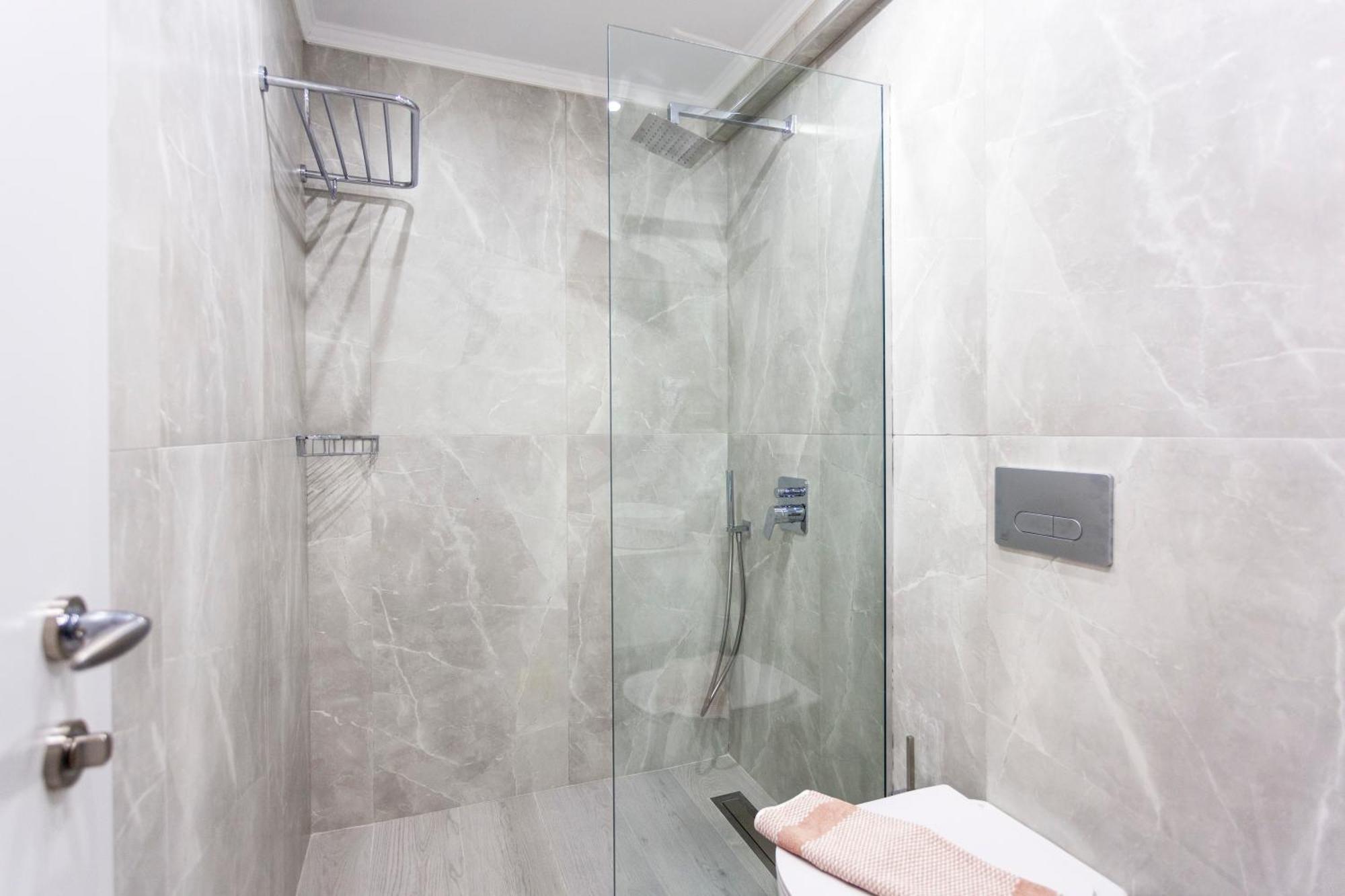 Ionio Rooms Himare Exterior foto